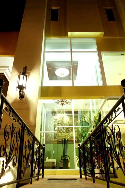 Chour Palace Hotel Mae Sai Dış mekan fotoğraf